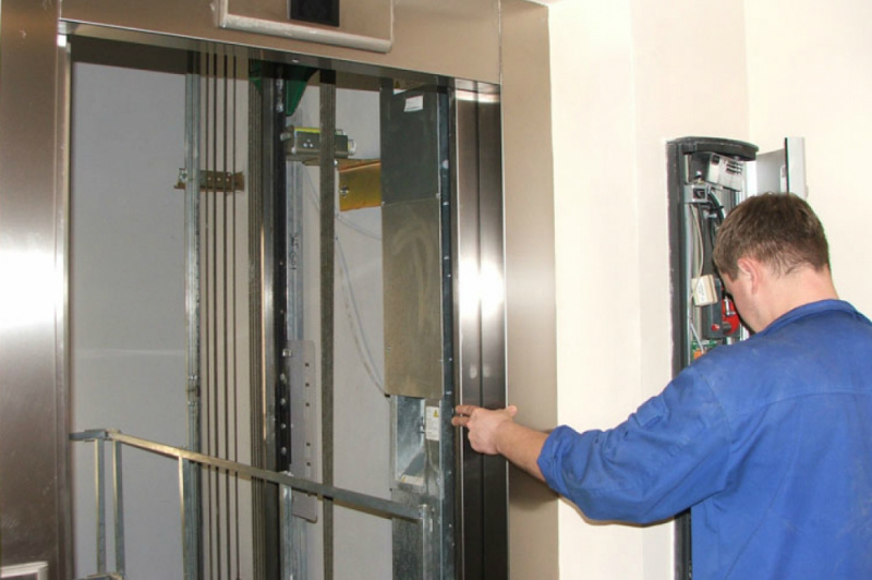 Замена лифтов в многоквартирных домах
