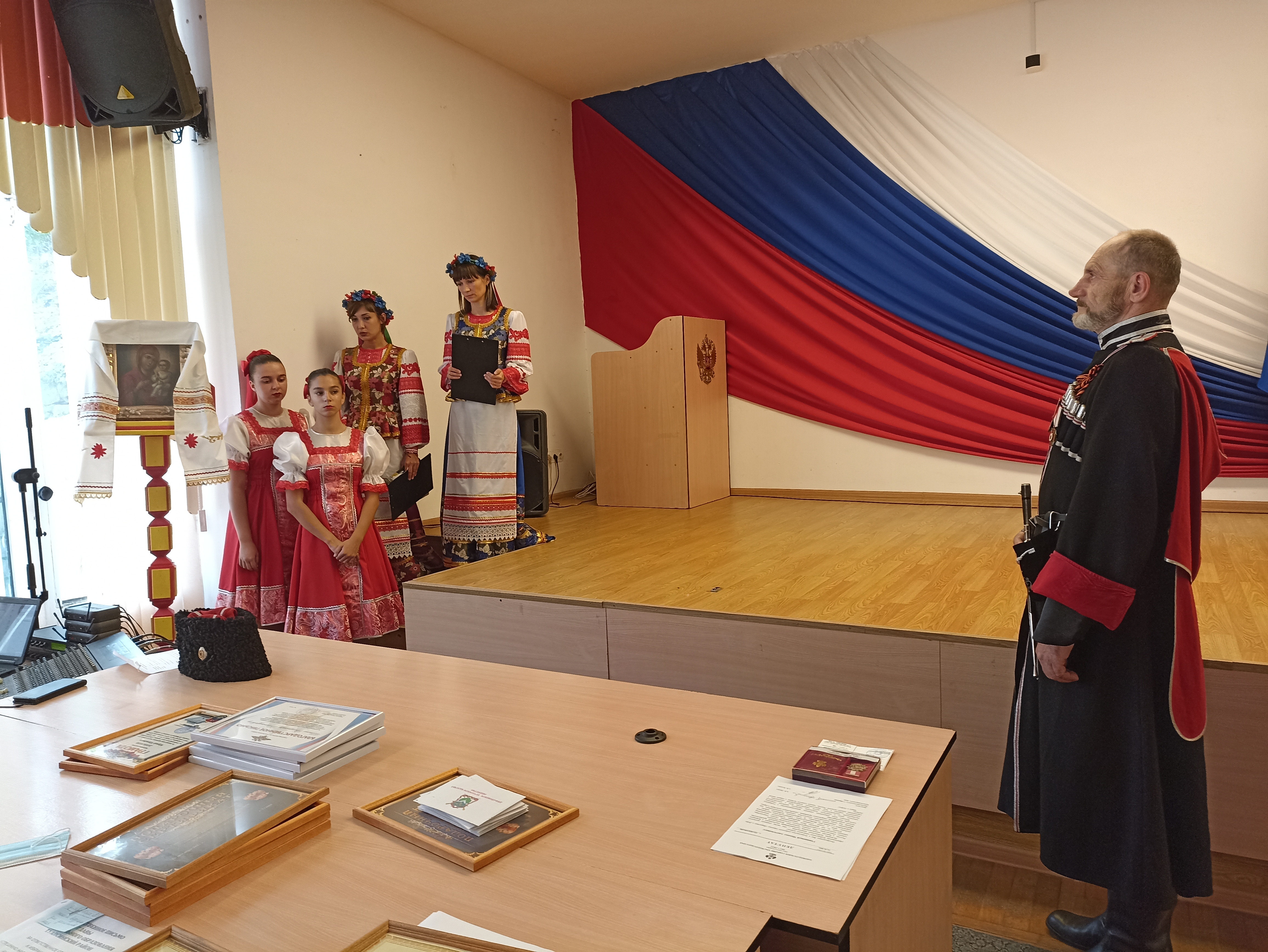 Туапсинских казаков поздравили с Днем Кубанского казачества и 325-летием образования Кубанского казачьего войска