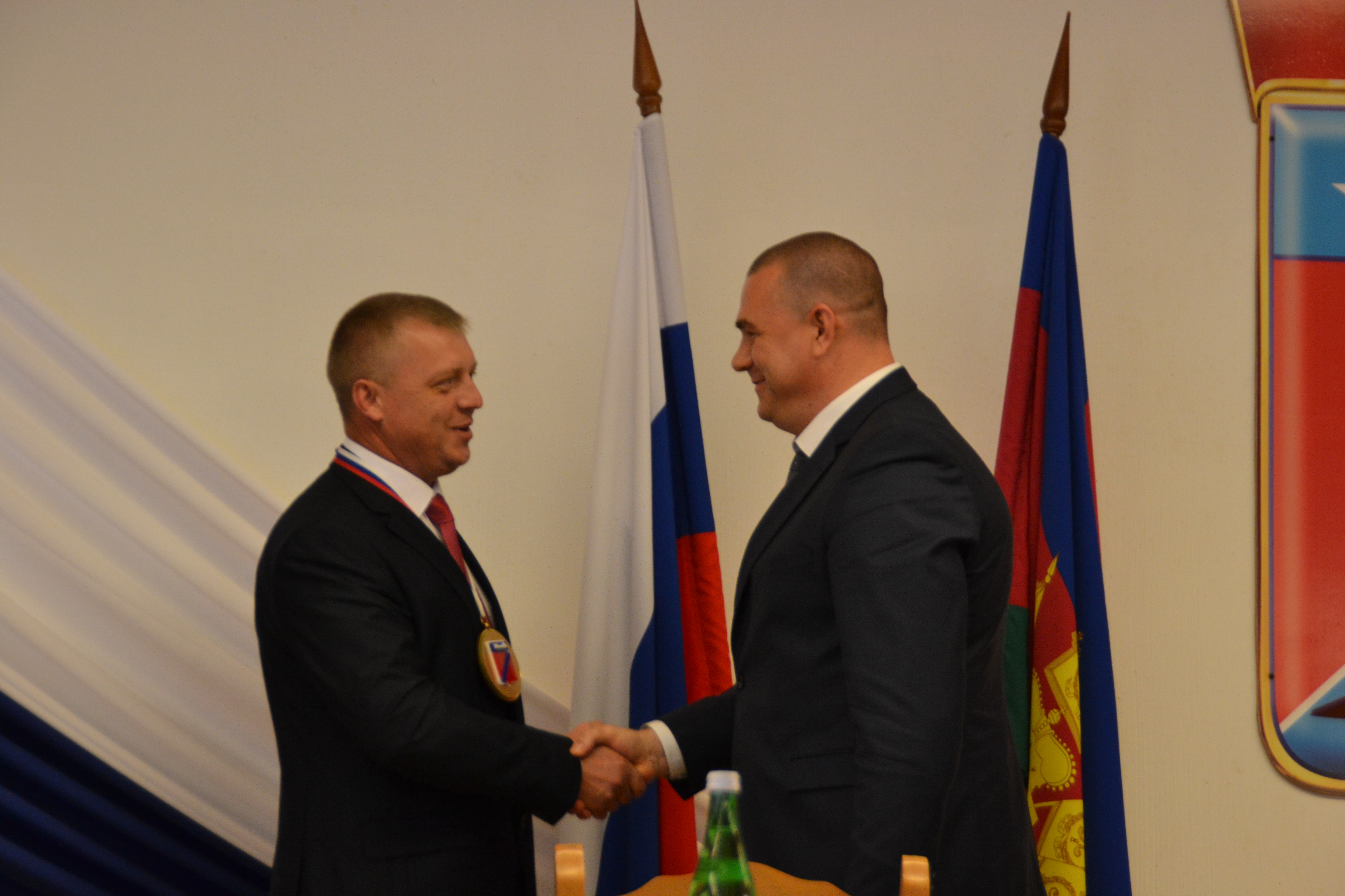Сергей Бондаренко официально вступил в должность главы города Туапсе